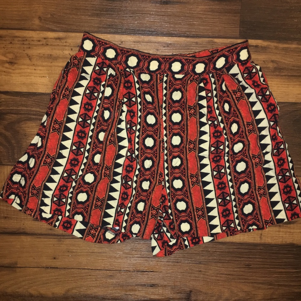 High waisted loose shorts